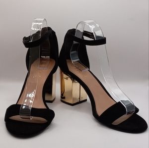 Rogue Black Ankle Strap Chunky Gold Heel Platform Sandals Woman's Shoe Size 10